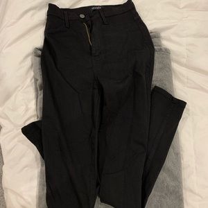 Black fashion nova skinny jeans